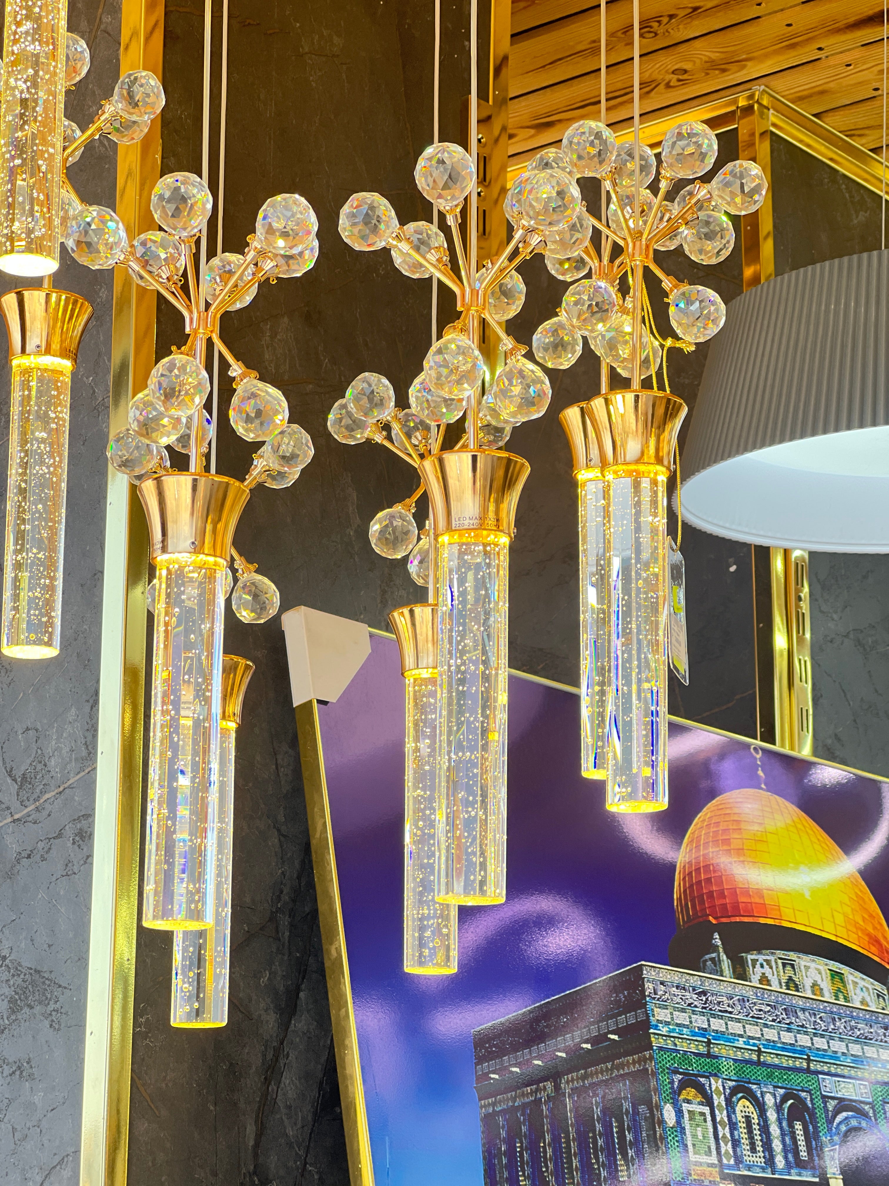 LUSTRE 171168+4Y