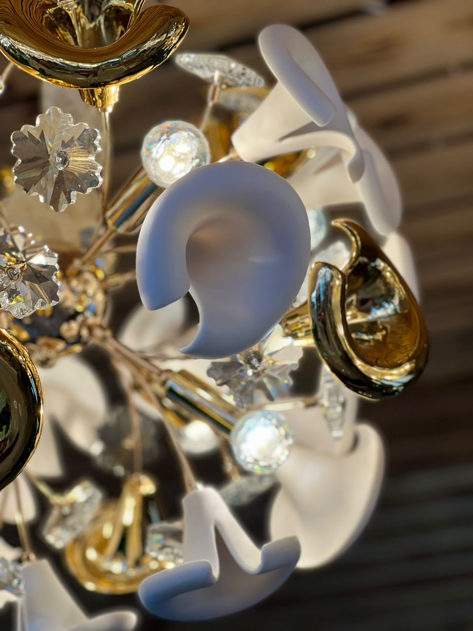 LUSTRE 7224-9P