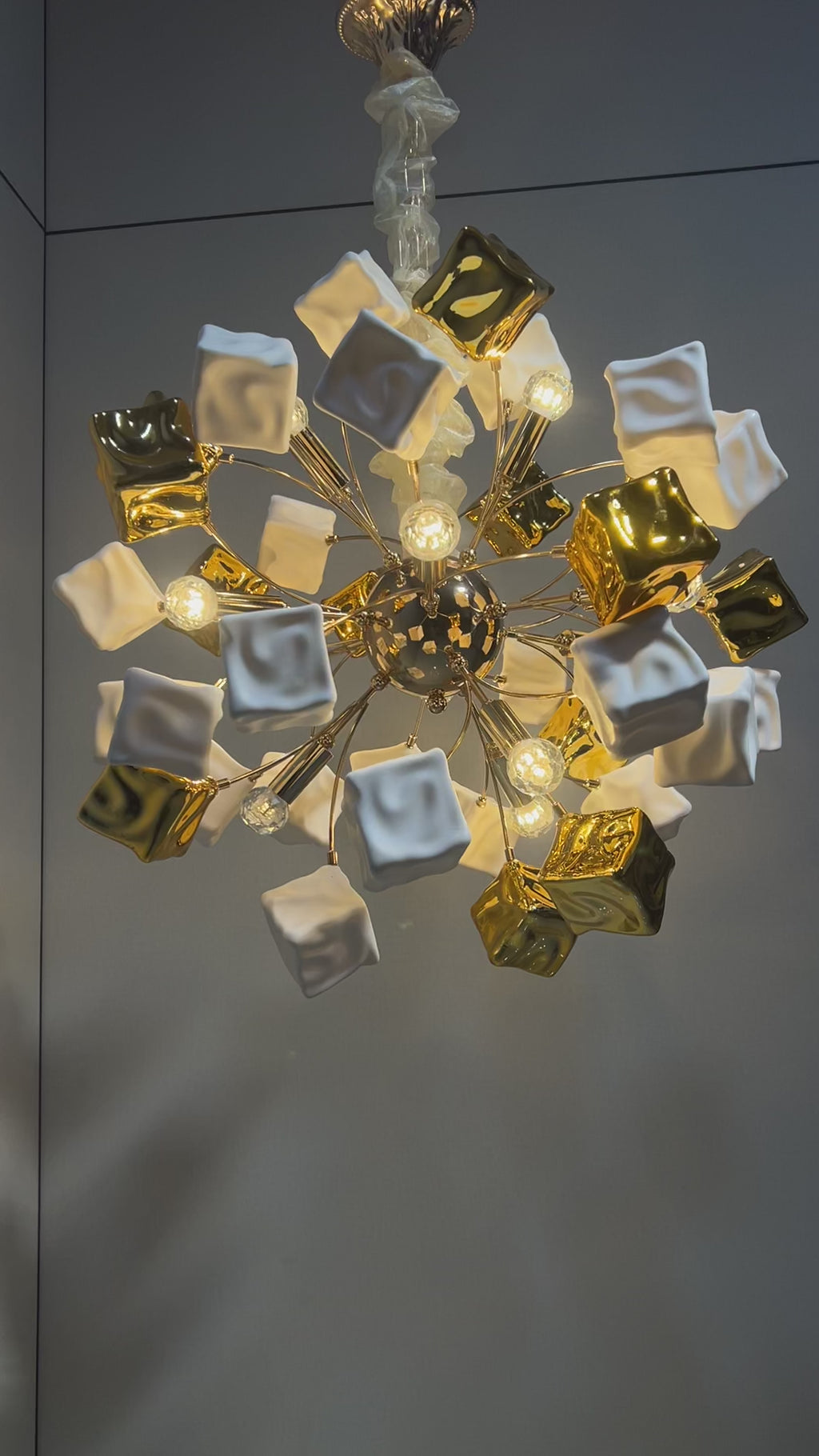 LUSTRE 7215-12P